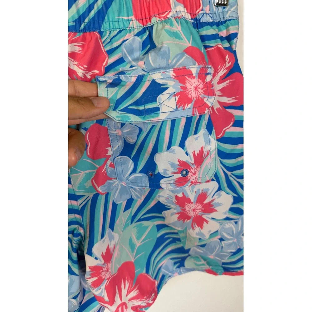 Vineyard Vines Men's Large Tropical Floral Swim Trunks Coastal Resort beacj